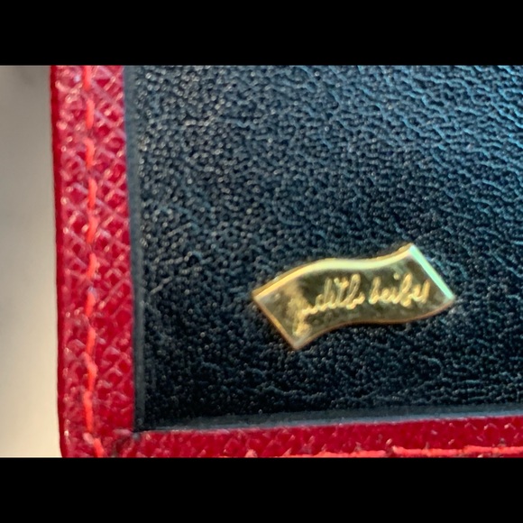 Judith Leiber burgundy leather wallet - Picture 4 of 5